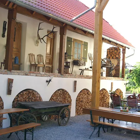 Krone Otel 3*