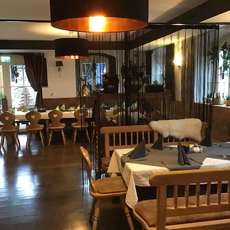 Otel Krone Steinach (Bavaria)
